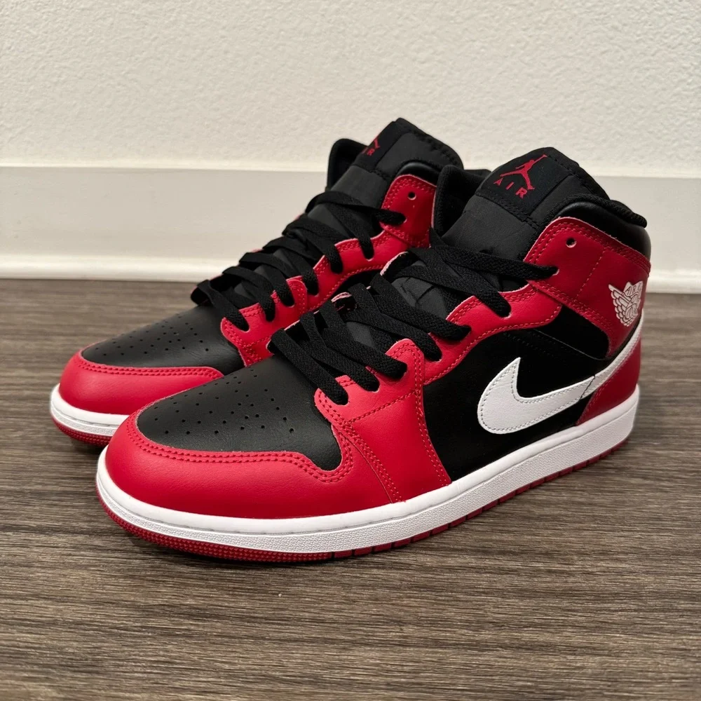 Air Jordan 1 Mid sz 11